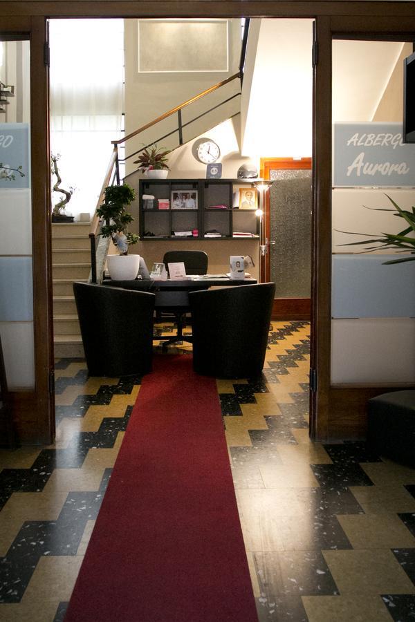 Aurora Hotel 2*